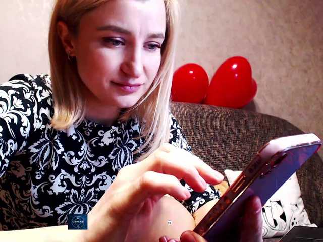 alya555's BongaCams show and profile