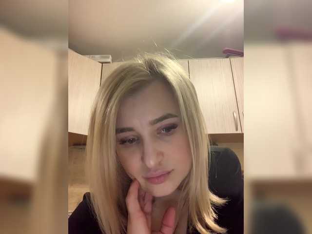 alya555's BongaCams show and profile