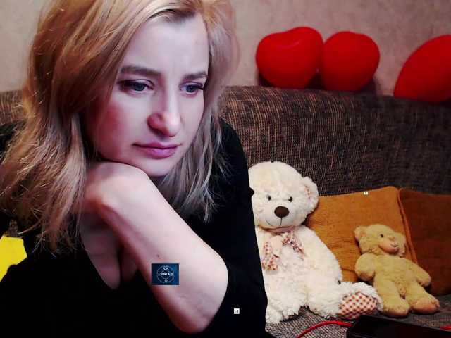 alya555's BongaCams show and profile