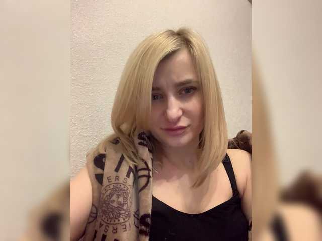 alya555's BongaCams show and profile