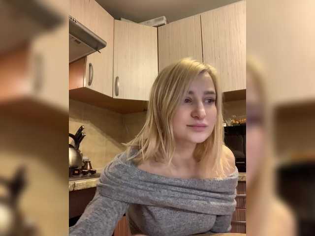 alya555's BongaCams show and profile