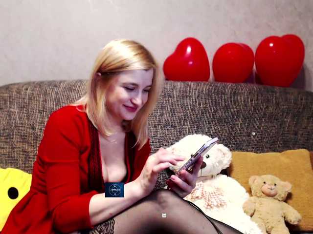 alya555's BongaCams show and profile