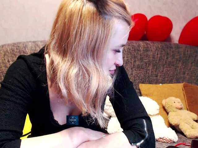 alya555's BongaCams show and profile