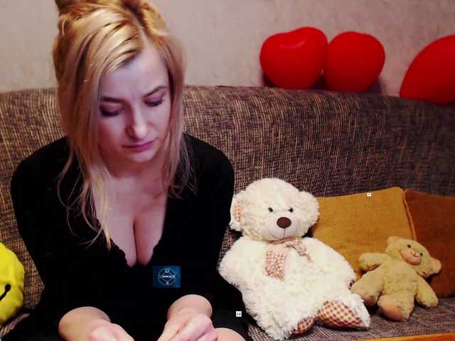 alya555's BongaCams show and profile