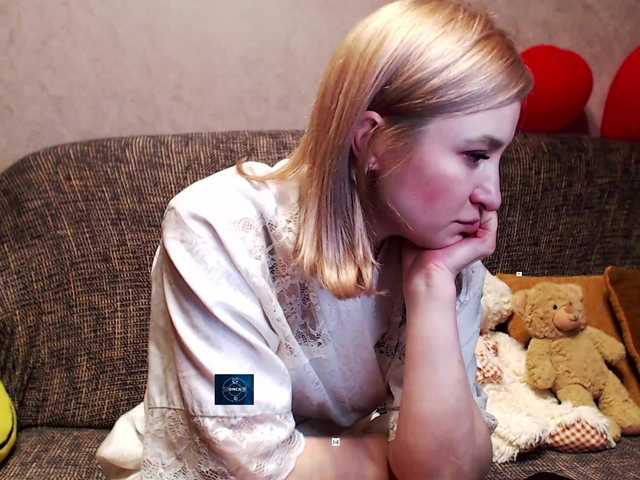 alya555's BongaCams show and profile