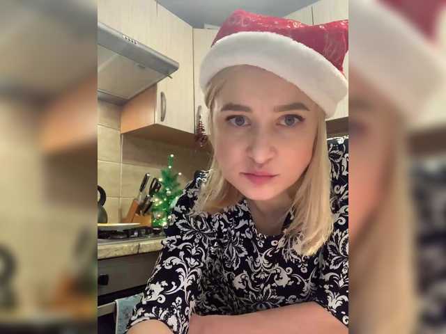 alya555's BongaCams show and profile