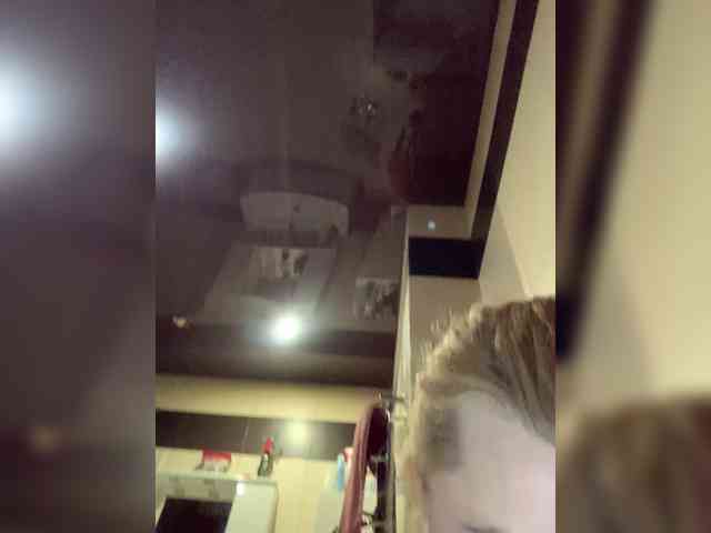 Ale4kaxx webcam