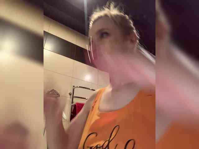 Ale4kaxx webcam