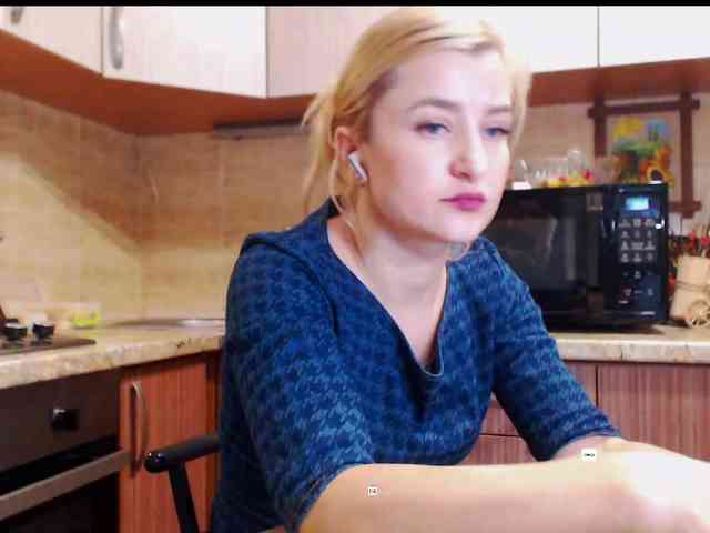 live chat sex Alya555