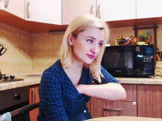 live chat sex Alya555