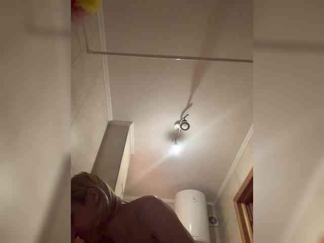 Ale4kaxx webcam