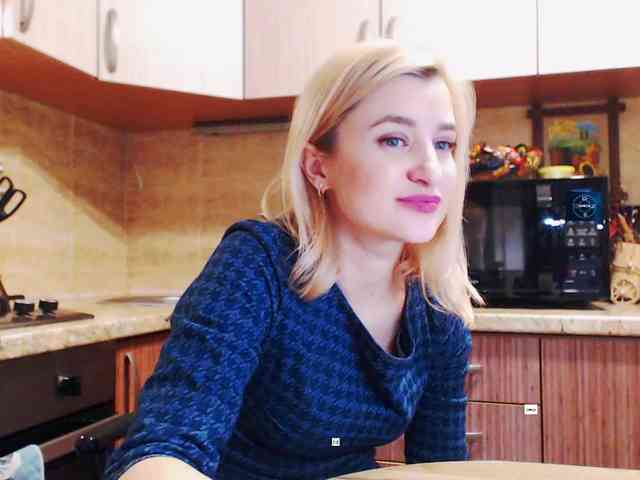 live chat sex Alya555