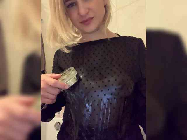 Ale4kaxx webcam