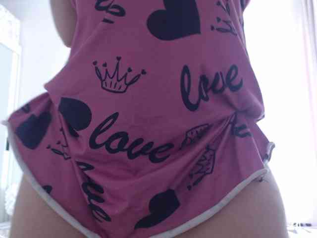 XXXSQUIRTYXXX webcam