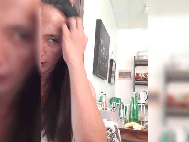 ashantydyosa Live Webcam on BongaCams