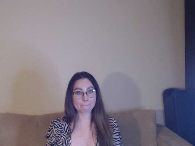 bigstarxxx's BongaCams show and profile