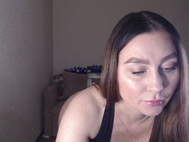 bigstarxxx's BongaCams show and profile