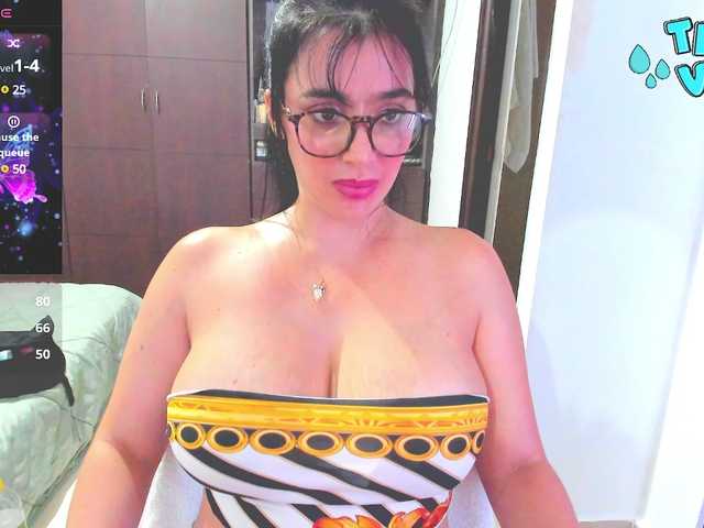 HUGETITS90XX from BongaCams