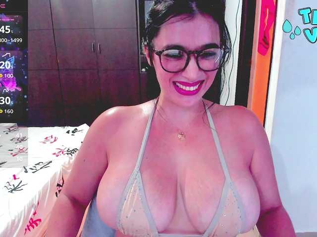 Preview of hugetits90xx