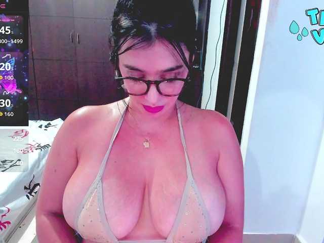 Preview of hugetits90xx