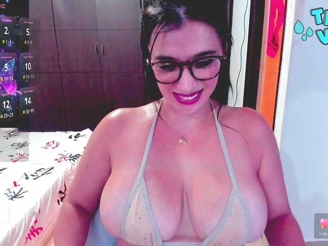  HUGETITS90XX chat room