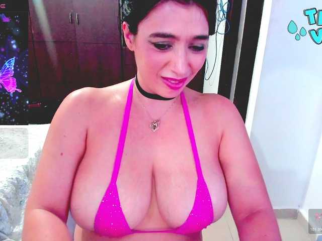 Preview of hugetits90xx