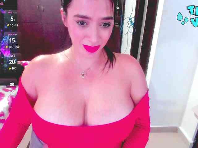 HUGETITS90XX HUGETITS90XX