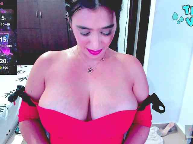 HUGETITS90XX HUGETITS90XX