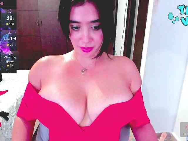 HUGETITS90XX HUGETITS90XX