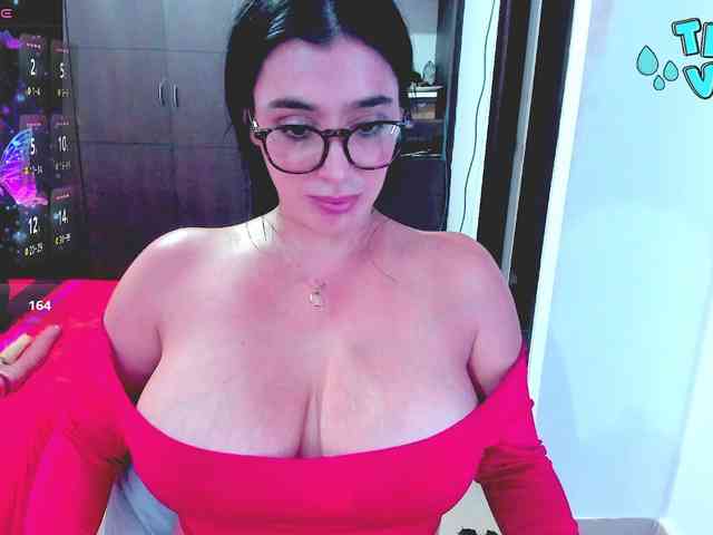 HUGETITS90XX HUGETITS90XX