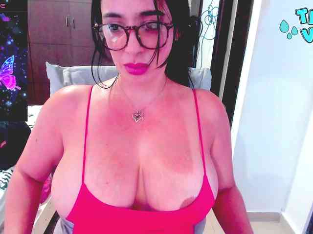 HUGETITS90XX HUGETITS90XX