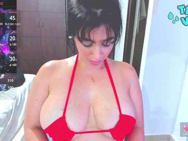 HUGETITS90XX webcam
