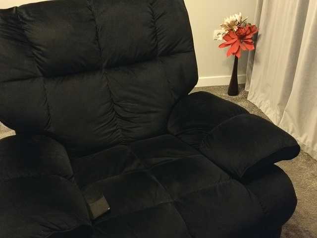 maggiemilff68's BongaCams show and profile