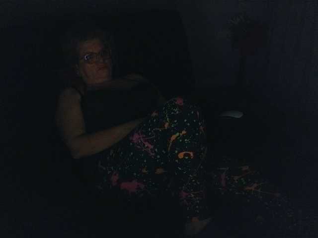 maggiemilff68's BongaCams show and profile