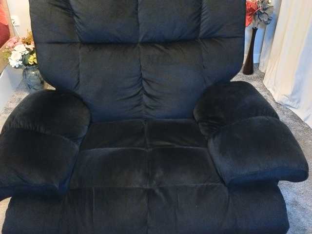 maggiemilff68's BongaCams show and profile