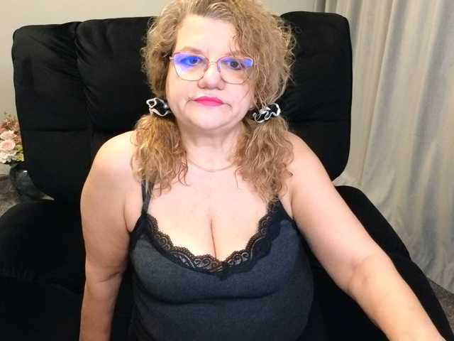 maggiemilff68 from BongaCams is Freechat