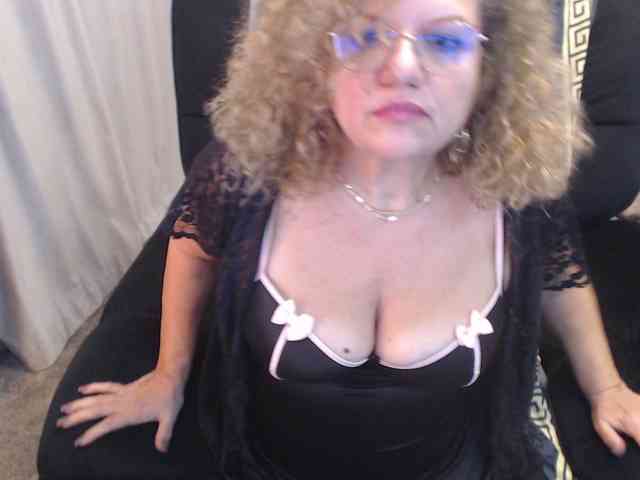 maggiemilff68 webcam