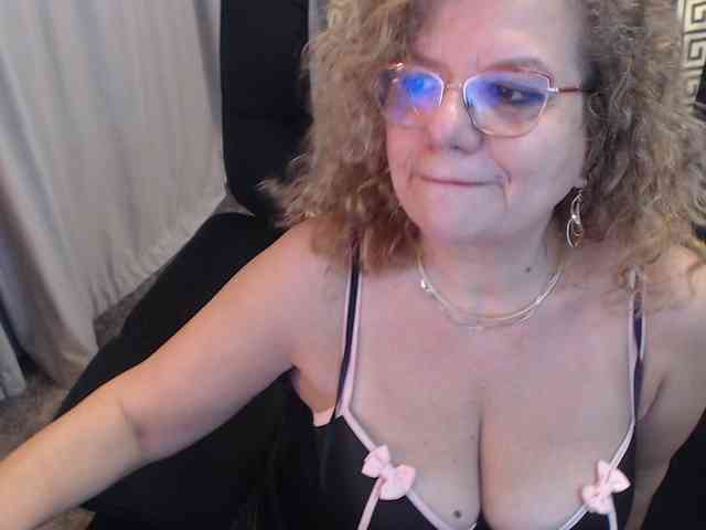 maggiemilff68 webcam