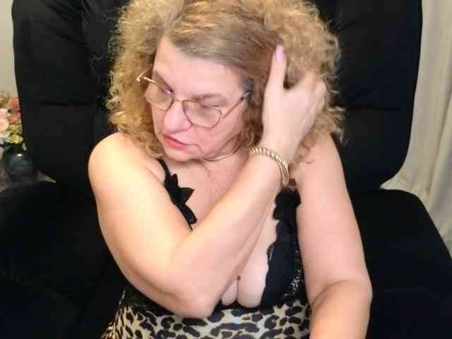 maggiemilff68 webcam