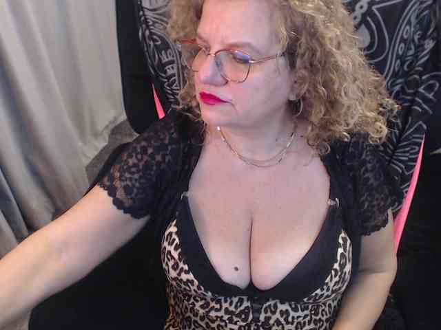 maggiemilff68 webcam