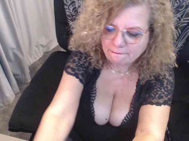 maggiemilff68 webcam