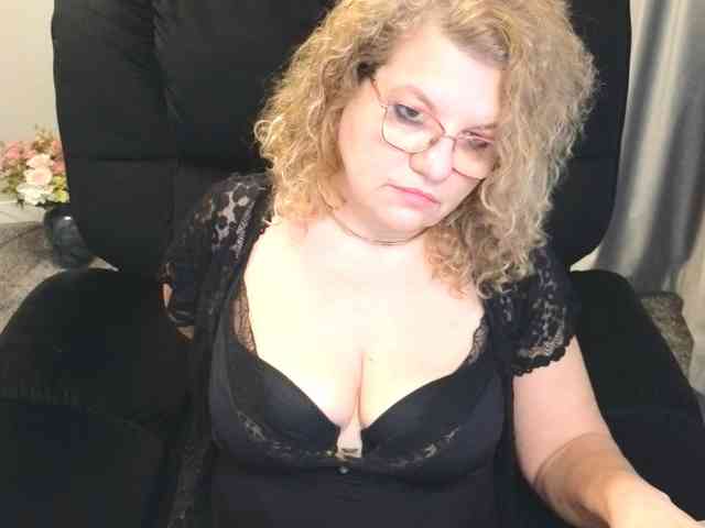 maggiemilff68 maggiemilff68