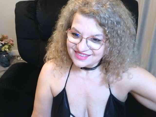 maggiemilff68 webcam