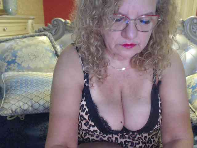 maggiemilff68 webcam