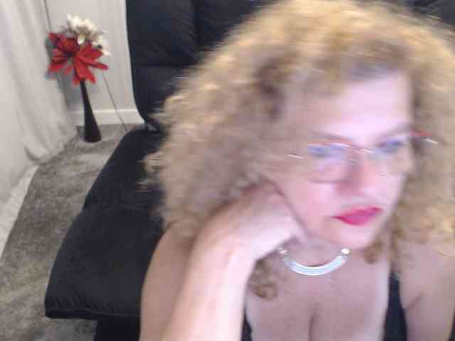 maggiemilff68 webcam