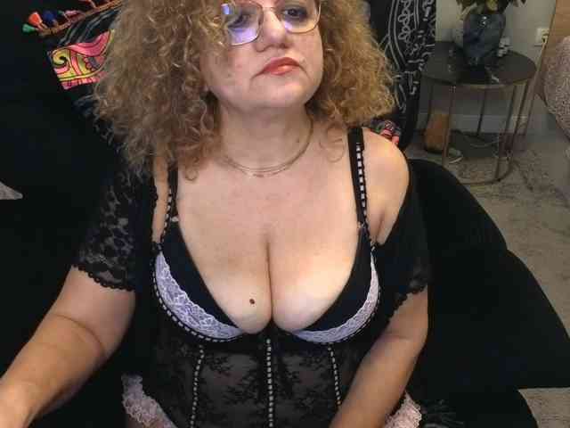 maggiemilff68 webcam