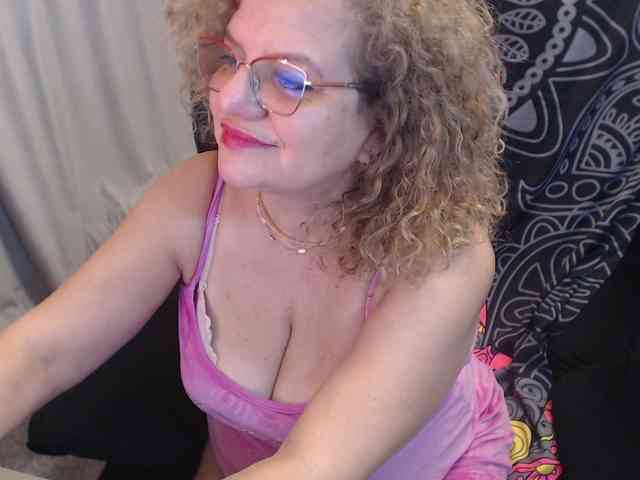 maggiemilff68 webcam