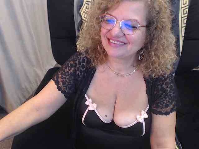 maggiemilff68 webcam