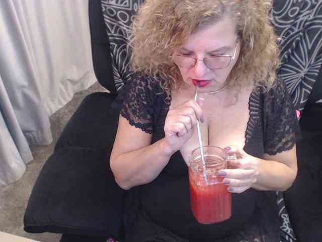 maggiemilff68 webcam