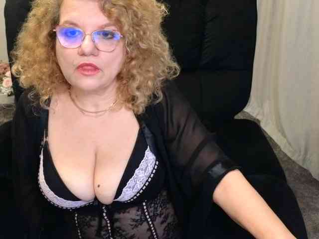 maggiemilff68 webcam